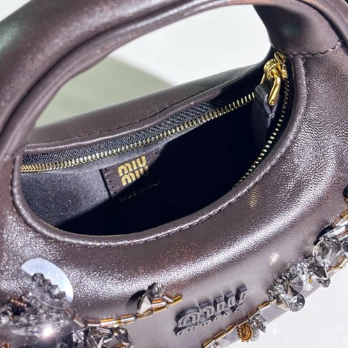 شنطة ميو ميو حجم مينى