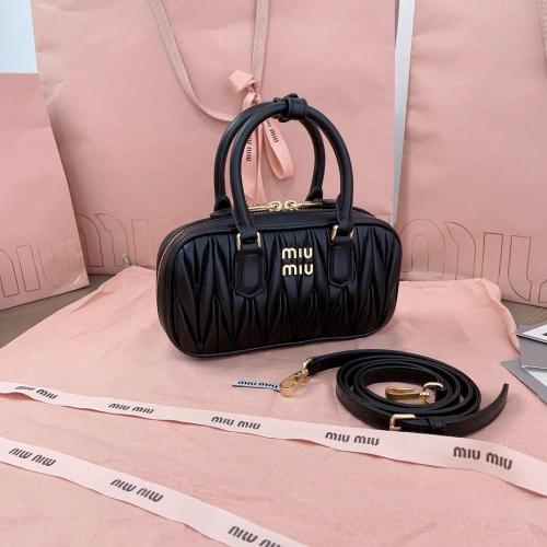 ميو ميو Arcadie مقاس 19cm