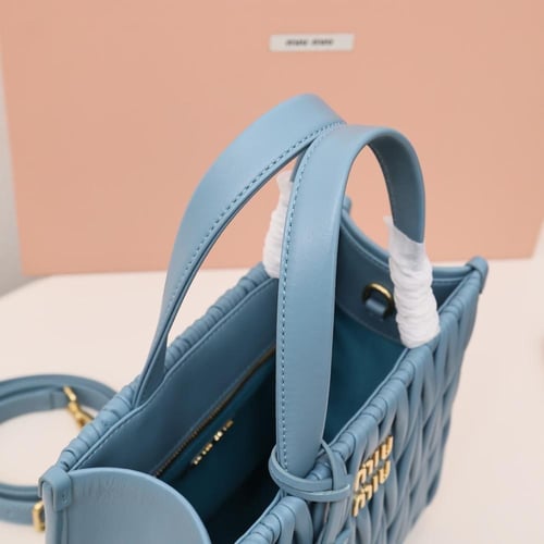 ميو ميو Matelasse مقاس 24cm