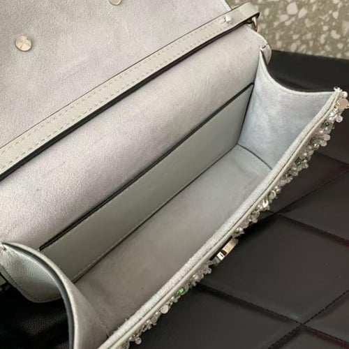 شنطة نسائية فالنتينو ميني