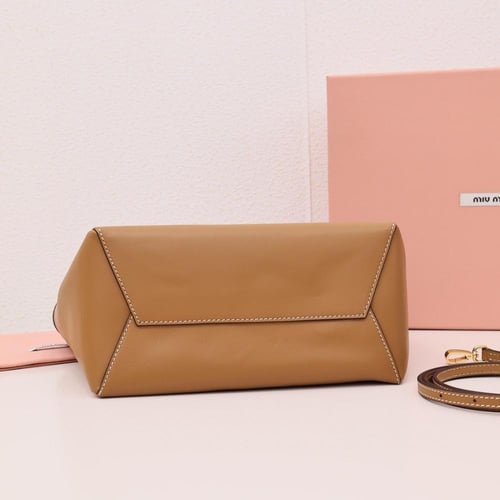 ميو ميو مقاس 24cm