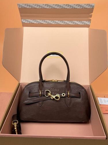 ميو ميو Aventure Napp مقاس 33cm