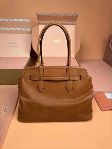 ميو ميو Adventure Nappa مقاس 40cm