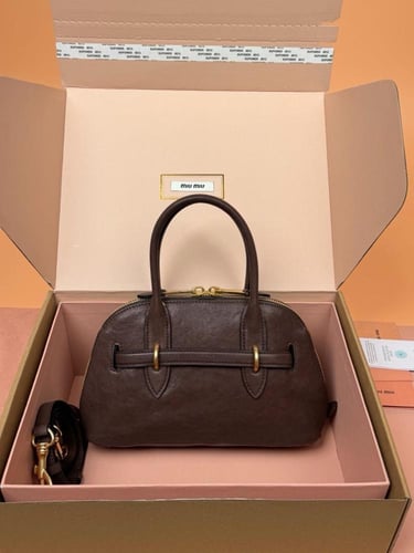 ميو ميو Aventure Nappa مقاس 28cm