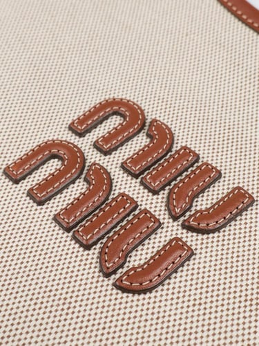 ميو ميو IVY leather bag مقاس 35cm