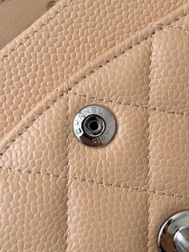 Cf small caviar leather phw