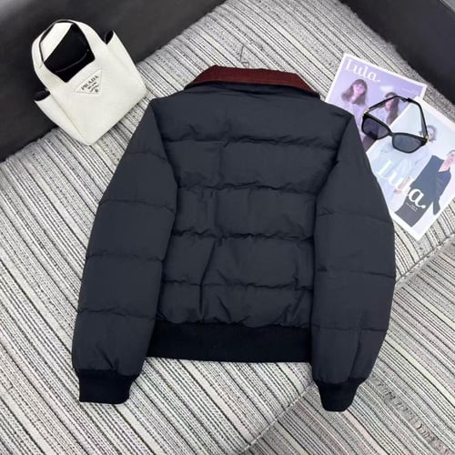 جاكيت بتصميم عصري