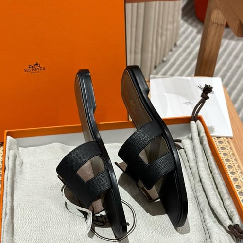 Hermès Black Oran epsom Sandal