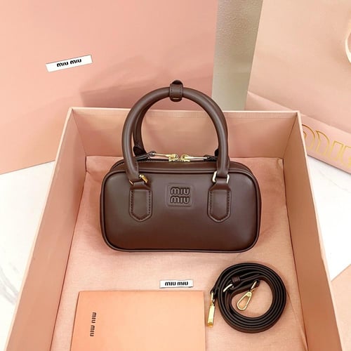 ميو ميو مقاس 19cm