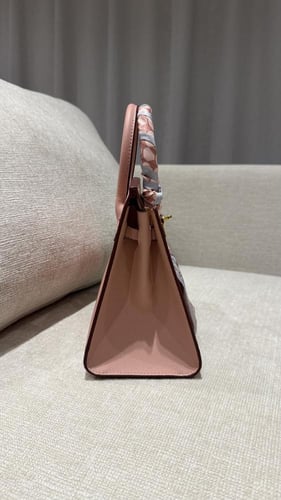 بيركن وردي داكن قفل ذهبي ميديم-25cm