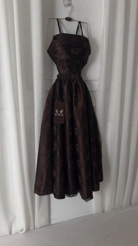 فستان ميدي موكا دانتيل فرنسي