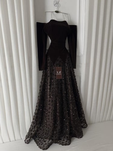 فستان موكا صدريه مخمل جوخ وشك سهره