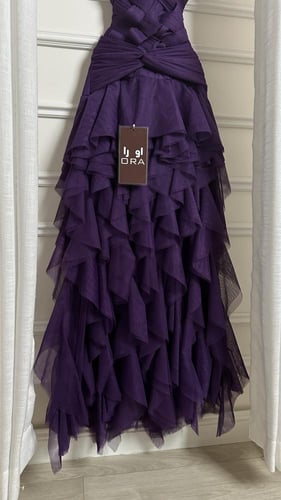 فستان تل تيواني طبقات وشال لونين