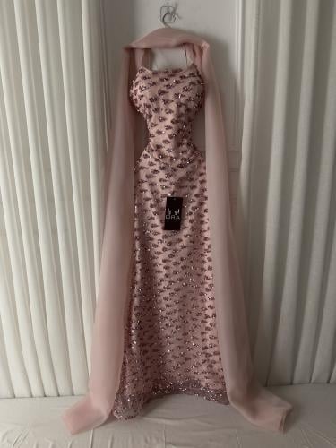 فستان لحمي كلفه شك وشال جزار