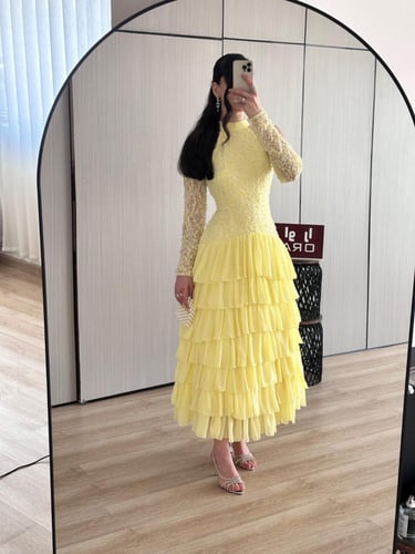 فستان ليموني صدريه دانتيل فرنسي لولو وجورجيت طبقات