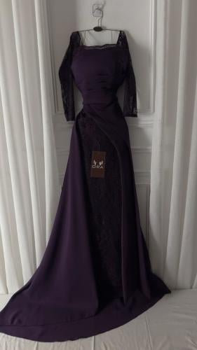 فستان ليلكي باربي ودانتيل فرنسي