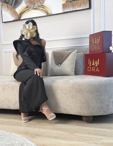 فستان اسود باربي ناعم