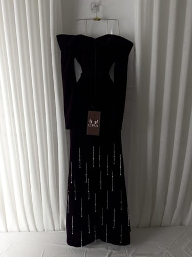 فستان ليلكي مخمل جوخ وتطريز يدوي