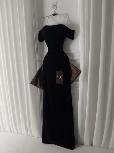 فستان موكا مخمل كوري وفنيكه تفته