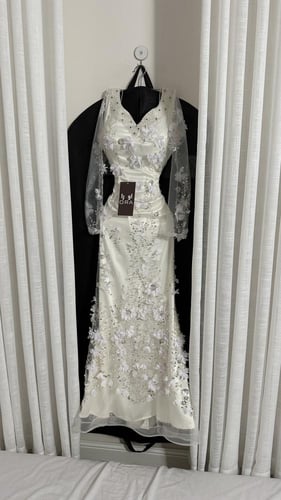 فستان سهره تطريز وكلفه مورد راقيه