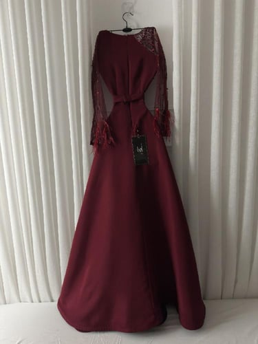 فستان عودي باربي كلفه شك وريش