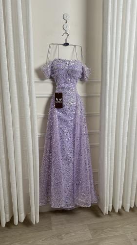 فستان موف كلفه ترتر كسرات صدر وذيل