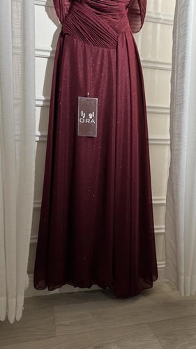 فستان عودي لمعه كسرات خصر