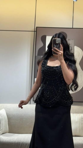 فستان ‎ اسود باربي صدريه كورسيه وتطريز يدوي راقي