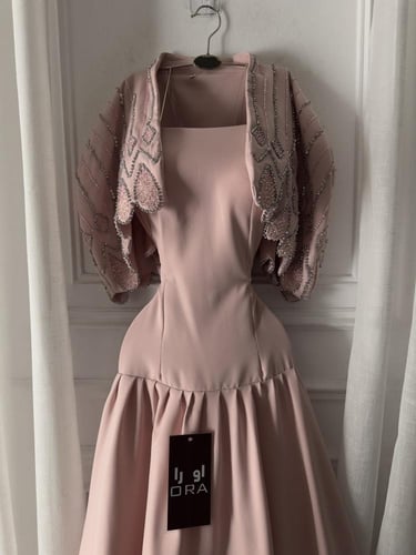 فستان بنكي قطعتين باربي وتطريز يدوي