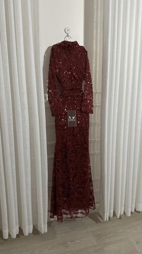 فستان عودي كلفه شك سهره راقيه