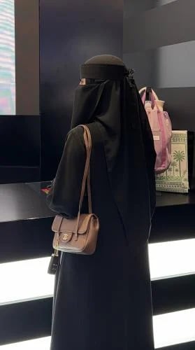 طرحه ليزر كوري