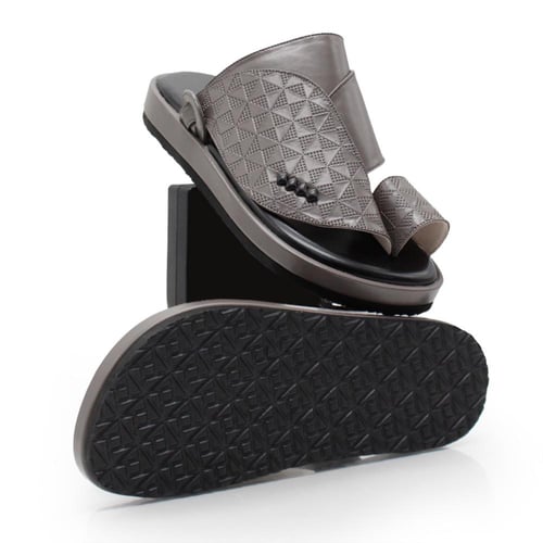 حذاء شرقي جلد طبيعي