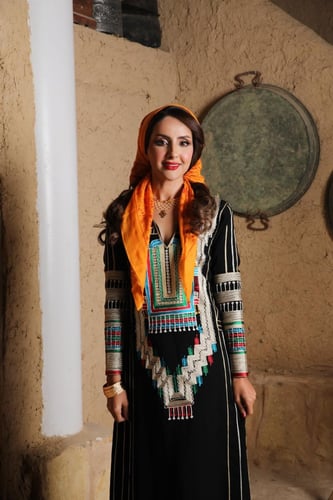 ثوب عسيري اسود رقم 21