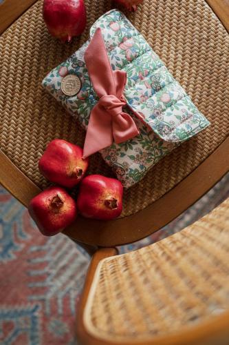 Crafting X Nouf's Bag