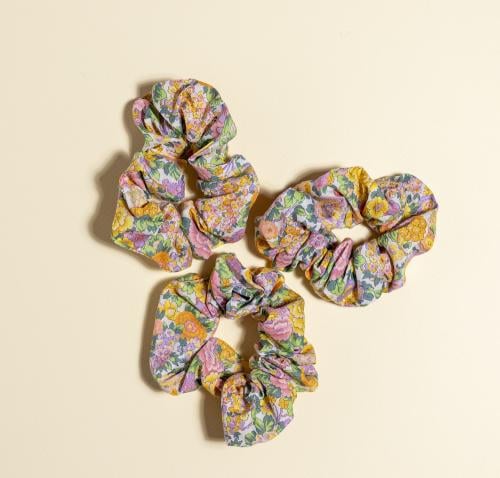 ربطة شعر - زاهِية