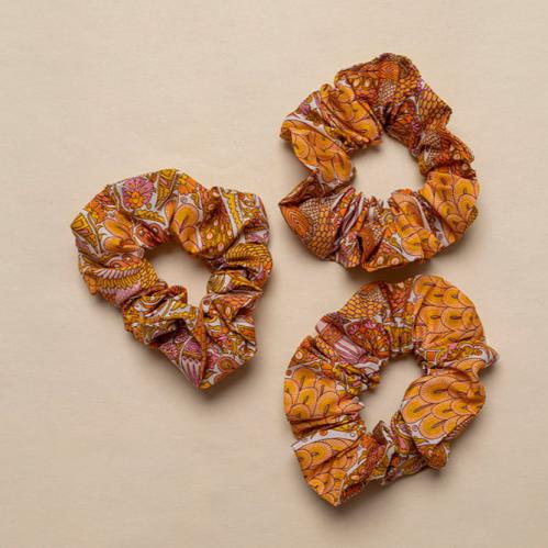 ربطة شعر / Peacock - Orange