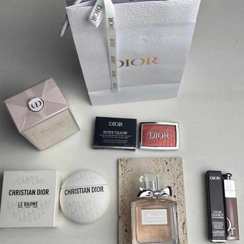 تجميعات ديور