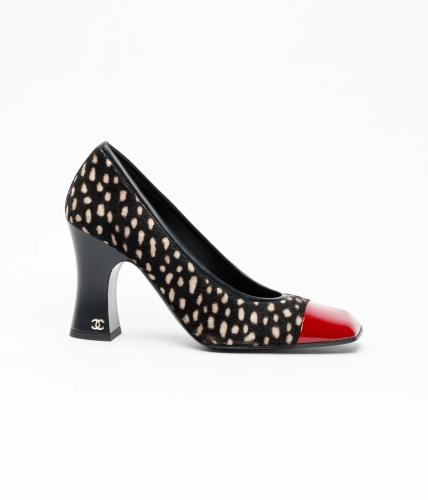 chanel suede doted pumps