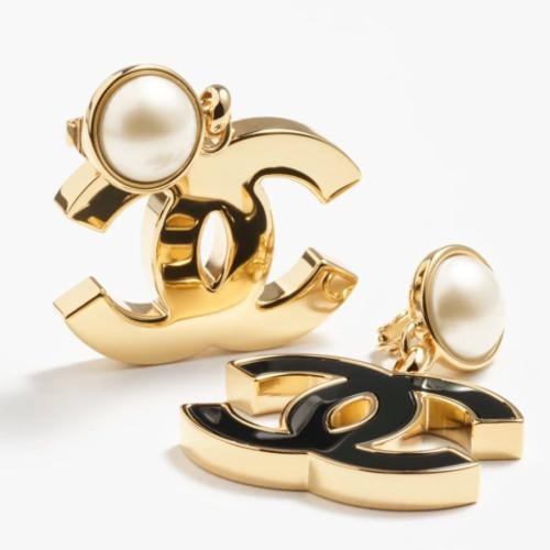 Chanel CLIP-ON PENDANT EARRINGS