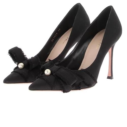 Women Adiorable Pump Black Fringed Grosgrain