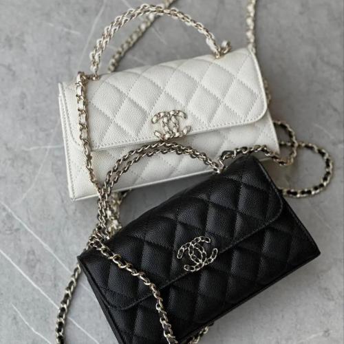 ChBa57 Chanel Matelasse Coco Mark Flap