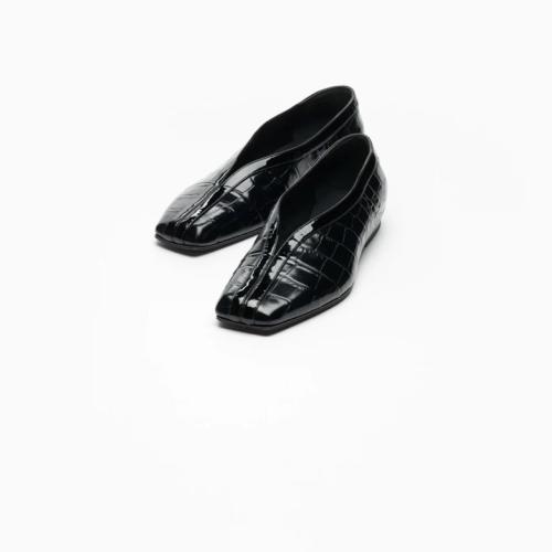 chanel crocodile embossed ballet flat