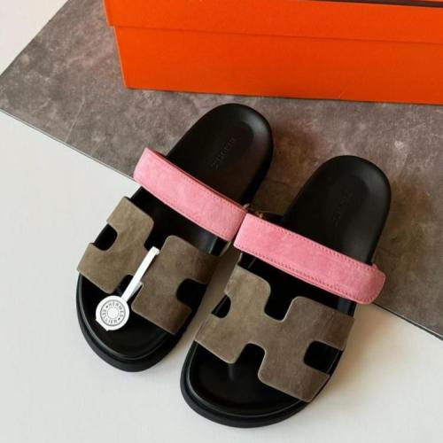 HeSh44 Hermes Cypre sandals