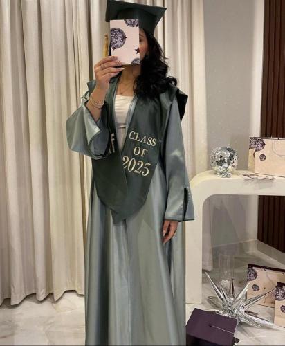 عباية تخرج زيتي