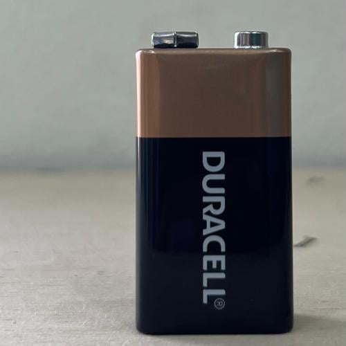 بطارية جهاز تتبع