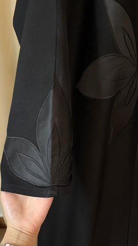 عباية وصايف