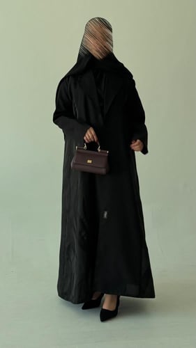 عبايه هيفاء