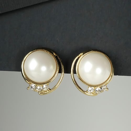 Gold Vintage Earrings