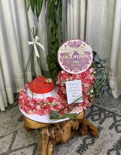 VIP coordination with flowers