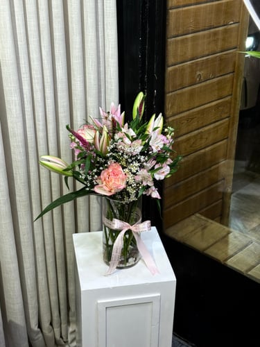 🤍 Casablanca flower vase – luxurious arrangement...